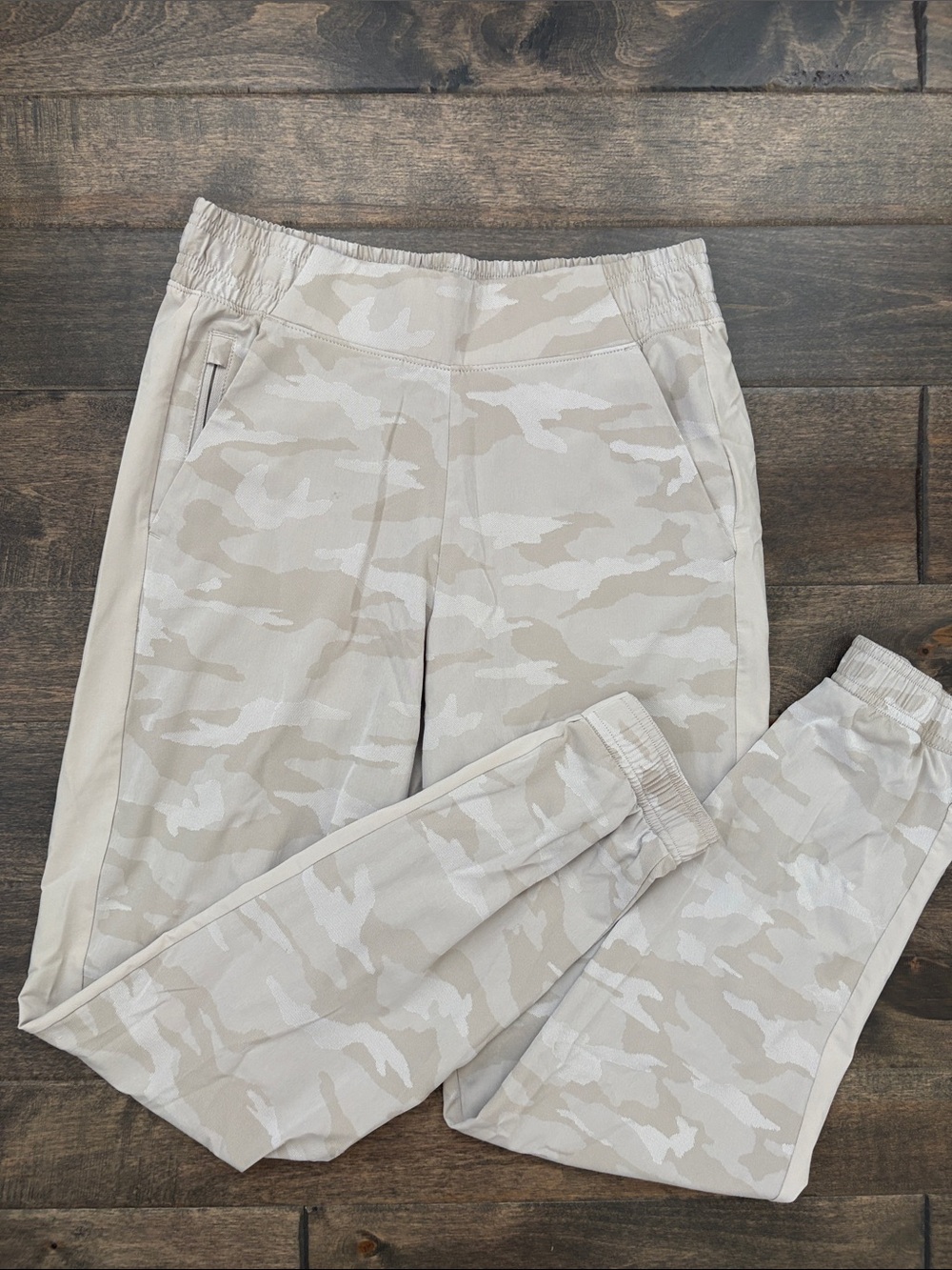 Athleta Light Beige Camo Jogger Pants